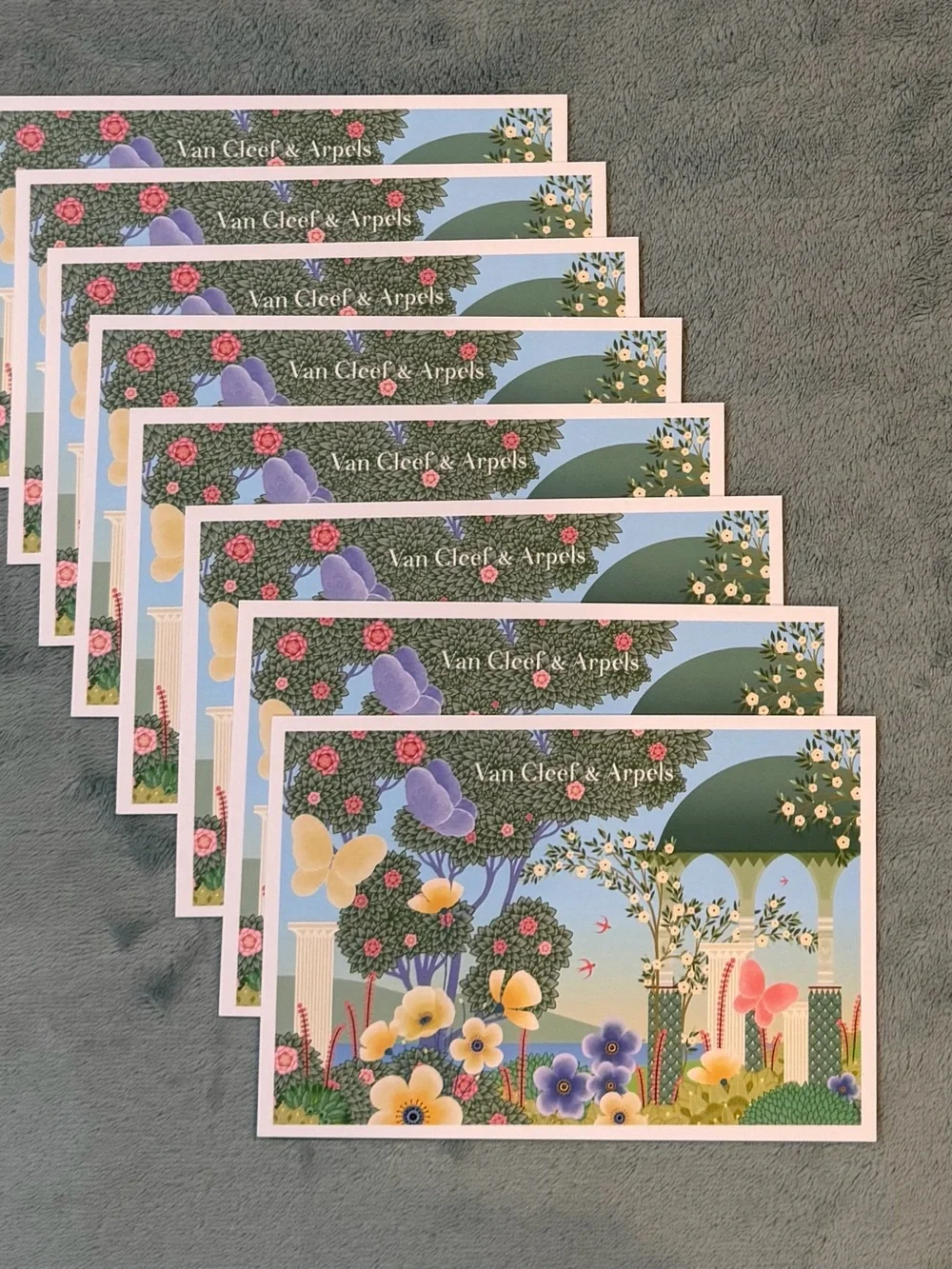 VAN CLEEF & ARPELS SET OF 21 POSTCARDS ROCKEFELLER CENTER SPRING 2026